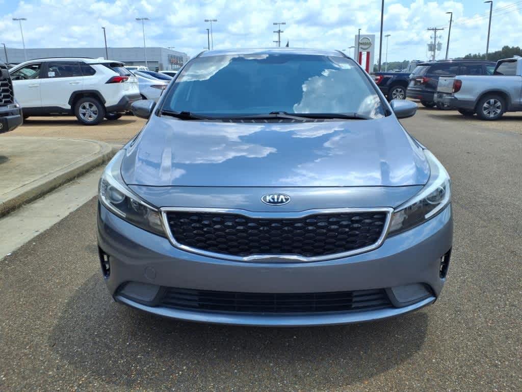 Thumbnail: 2017 Kia Forte - 2