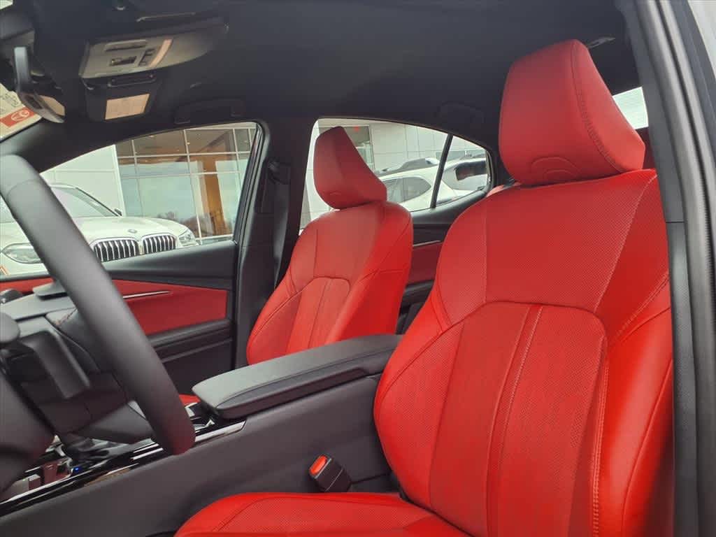 Thumbnail: 2025 Toyota Camry - 24