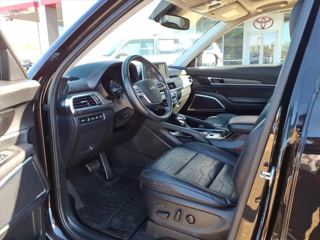 Thumbnail: 2022 Kia Telluride - 25