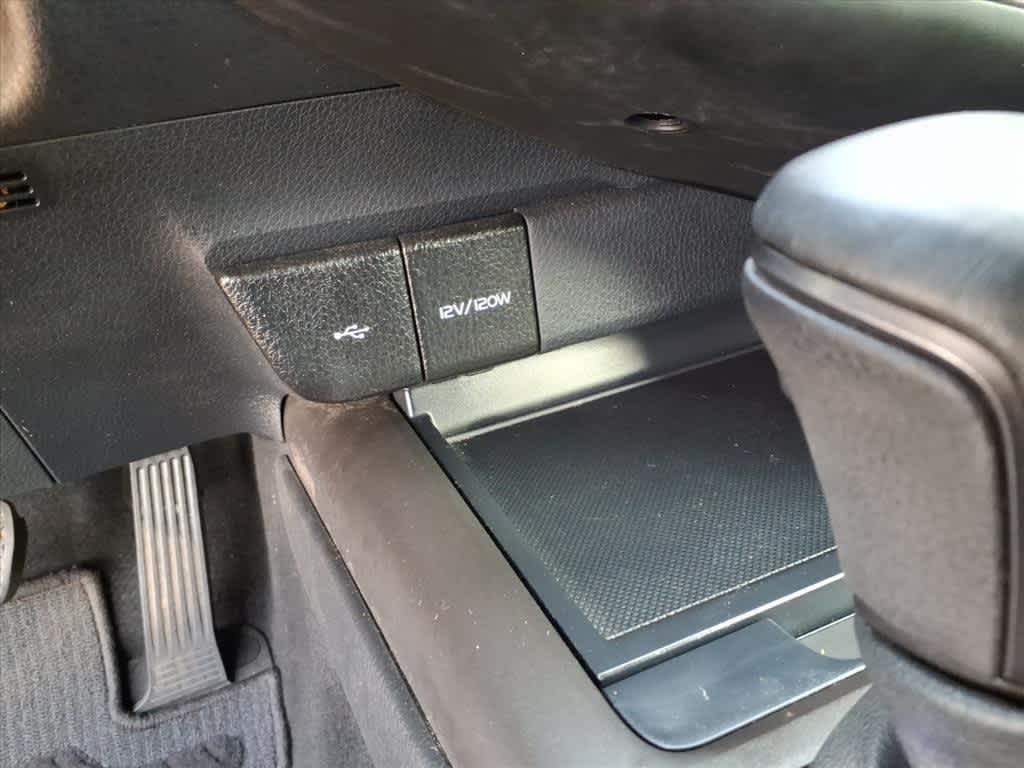 Thumbnail: 2023 Toyota Camry - 20