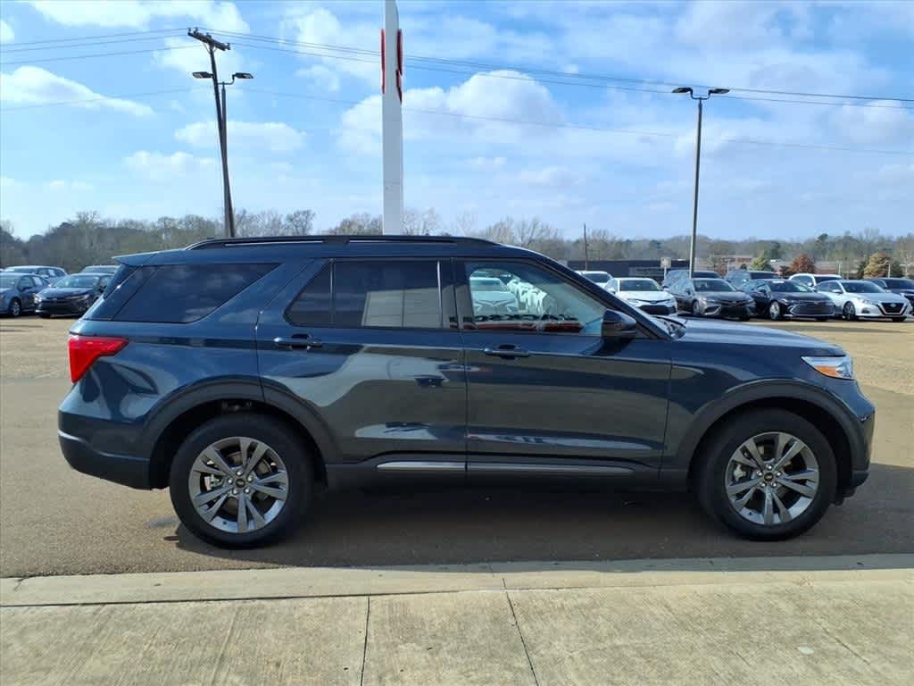 Thumbnail: 2024 Ford Explorer - 4