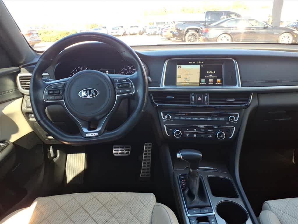 Thumbnail: 2016 Kia Optima - 9