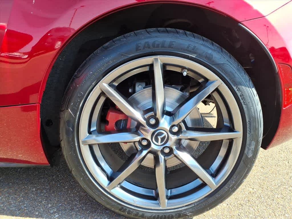 Thumbnail: 2019 Mazda MX-5 Miata - 28