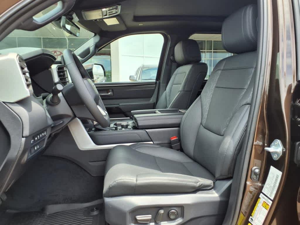 Thumbnail: 2025 Toyota Tundra - 25