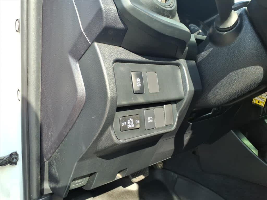 Thumbnail: 2020 Toyota Tacoma - 13