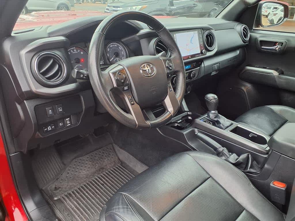 Thumbnail: 2023 Toyota Tacoma - 15