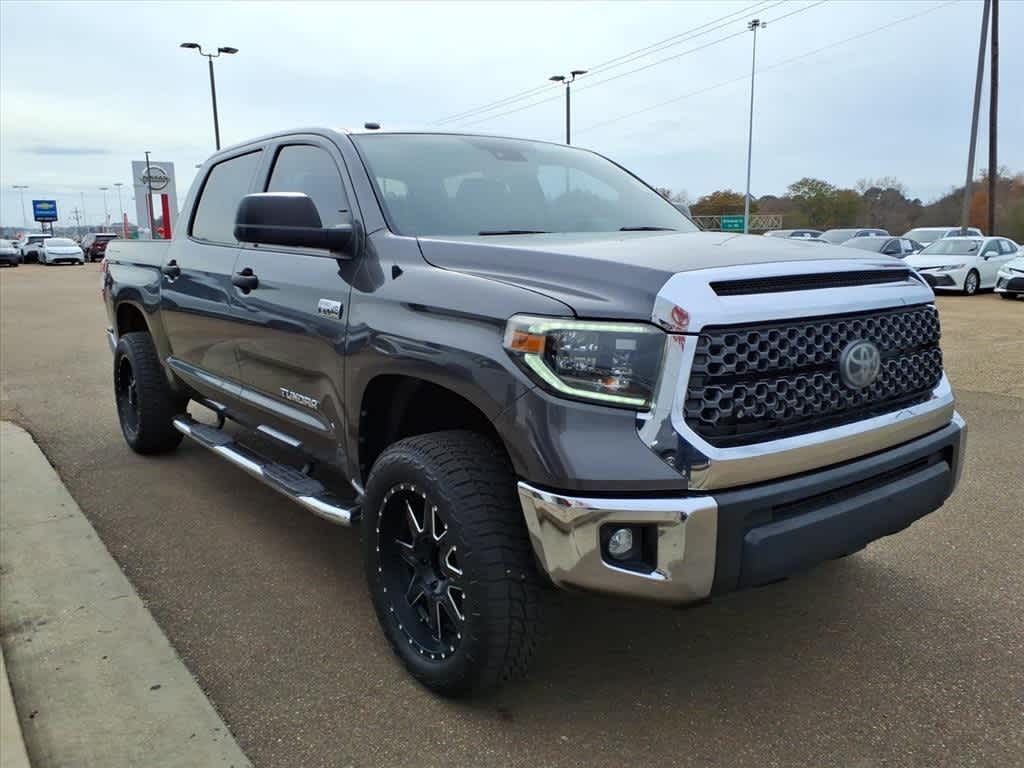 Thumbnail: 2019 Toyota Tundra - 3