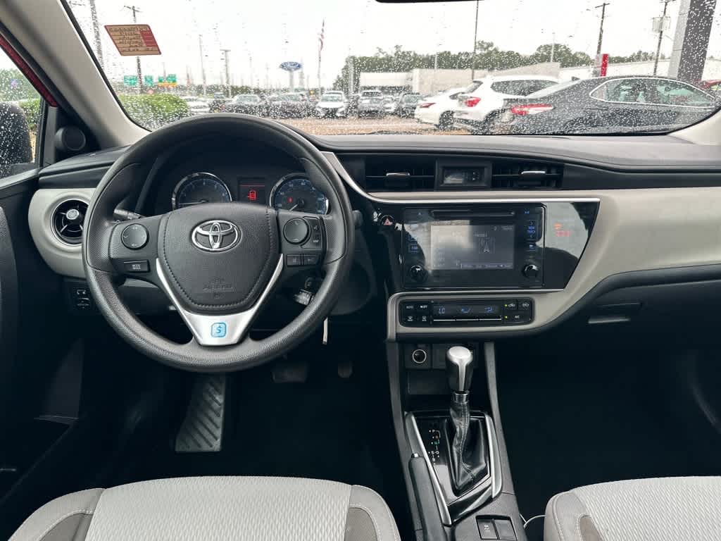 2019 Toyota Corolla LE 9