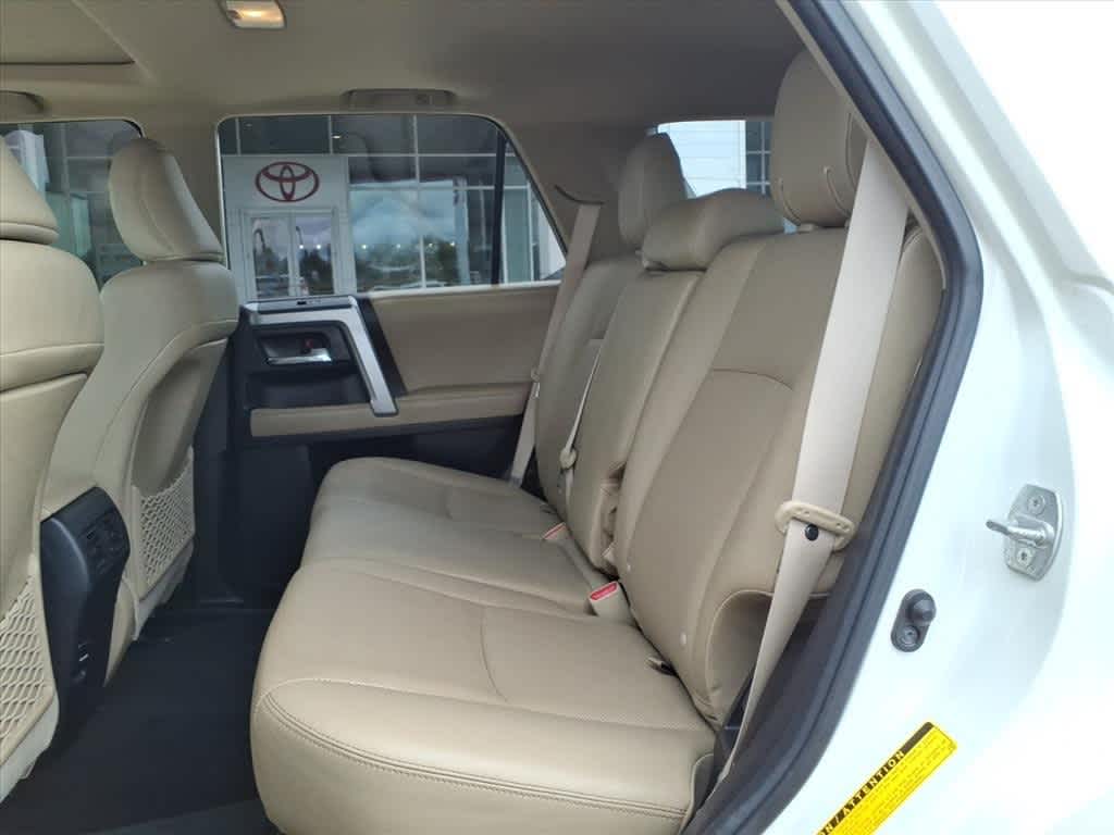 Thumbnail: 2018 Toyota 4Runner - 27