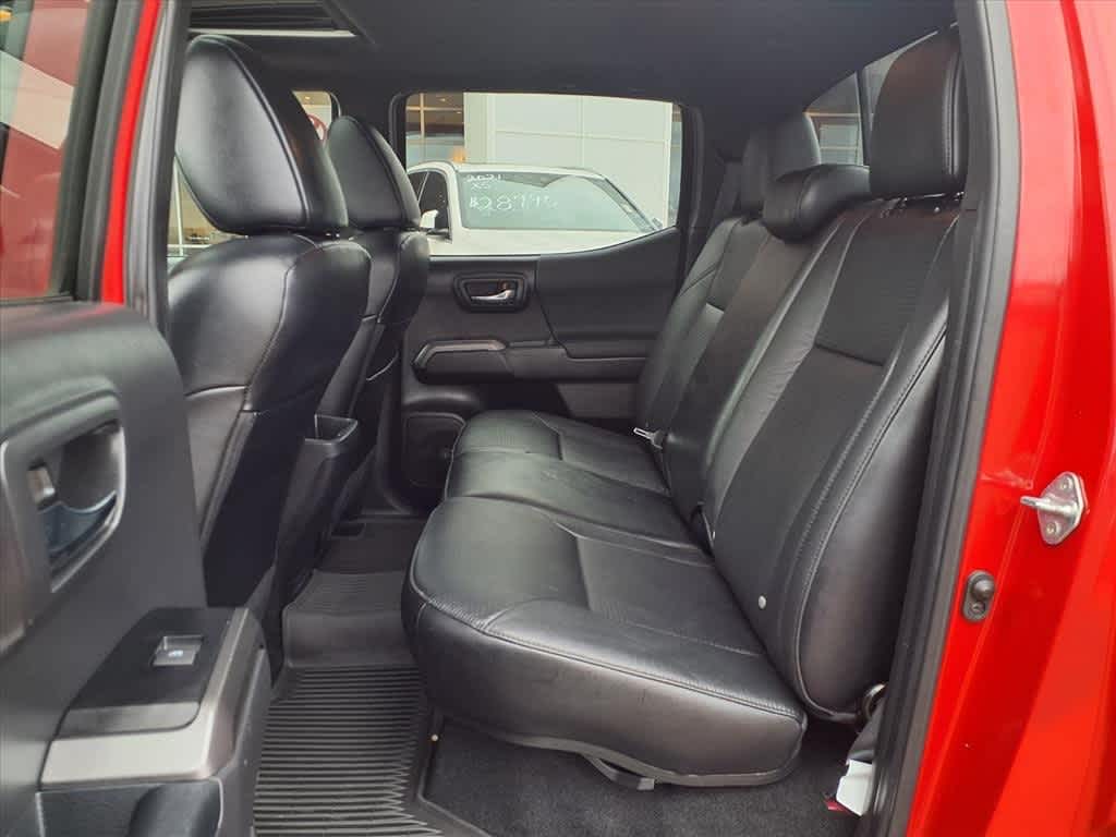 Thumbnail: 2023 Toyota Tacoma - 28