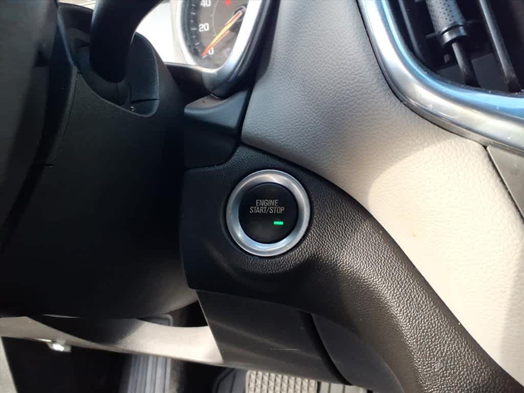 Thumbnail: 2022 Chevrolet Equinox - 17