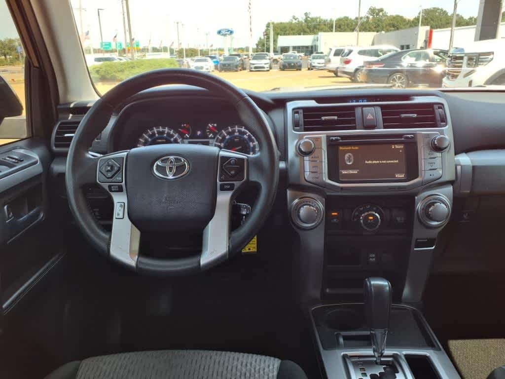 Thumbnail: 2019 Toyota 4Runner - 10