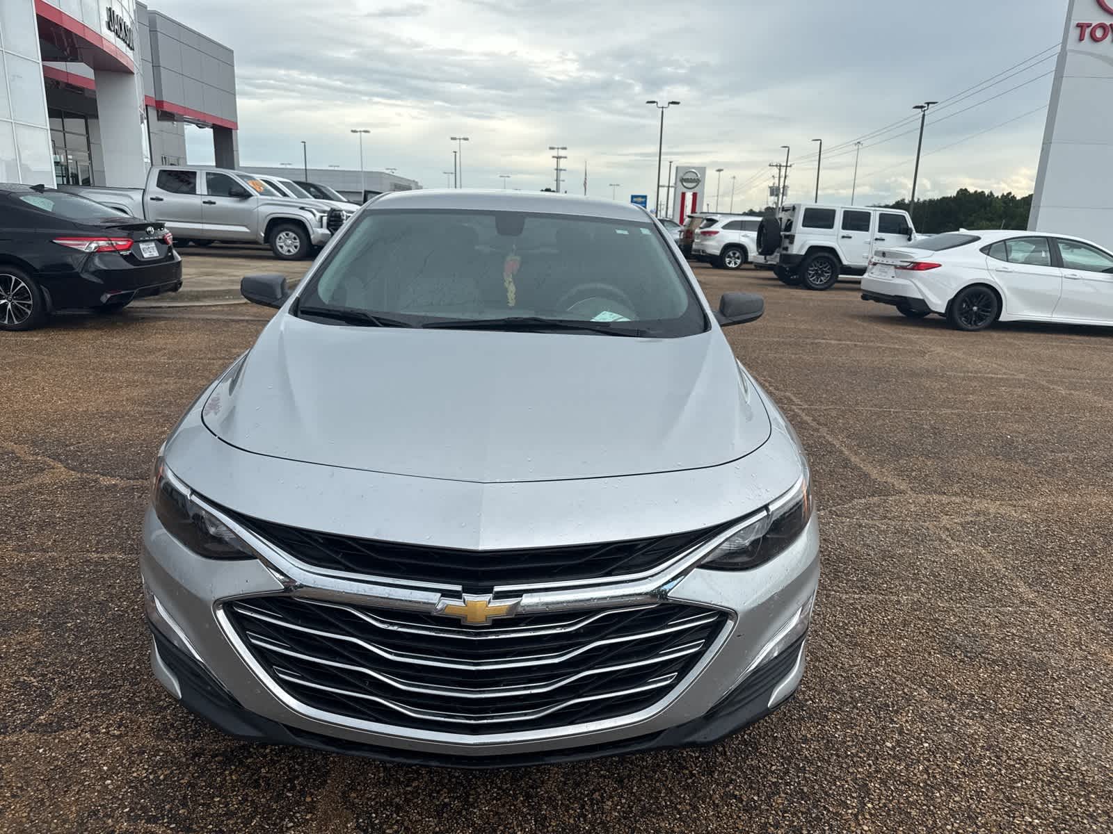 Thumbnail: 2020 Chevrolet Malibu - 4