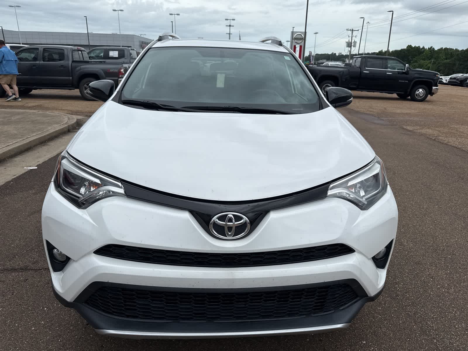 Thumbnail: 2016 Toyota RAV4 - 2