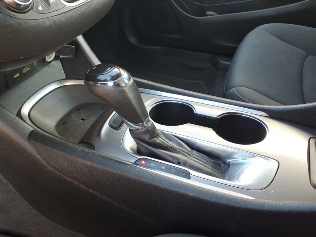 Thumbnail: 2020 Chevrolet Malibu - 21