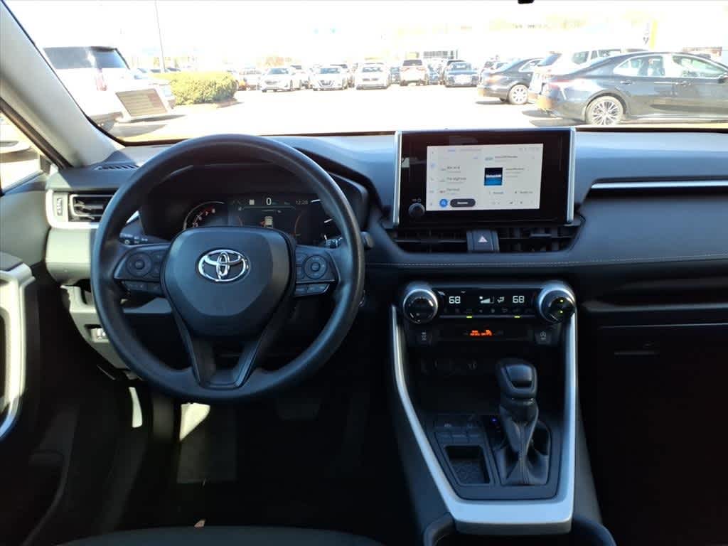 Thumbnail: 2024 Toyota RAV4 - 9