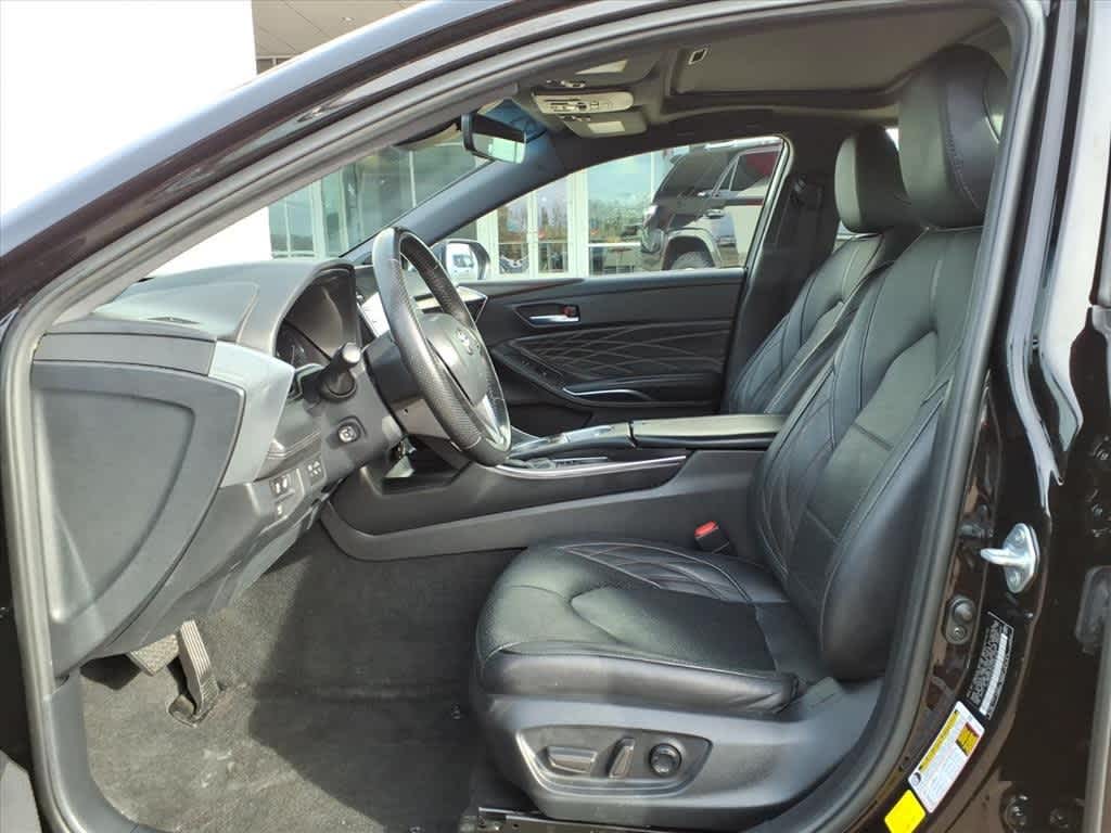 Thumbnail: 2022 Toyota Avalon - 24