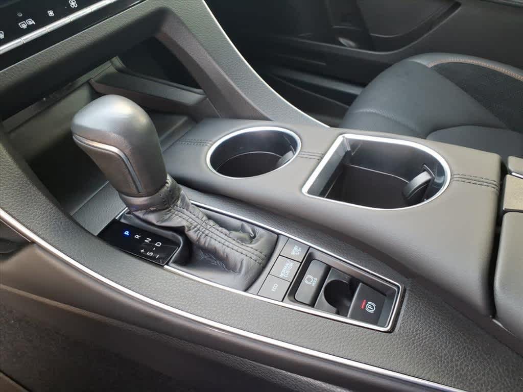 Thumbnail: 2020 Toyota Avalon - 21