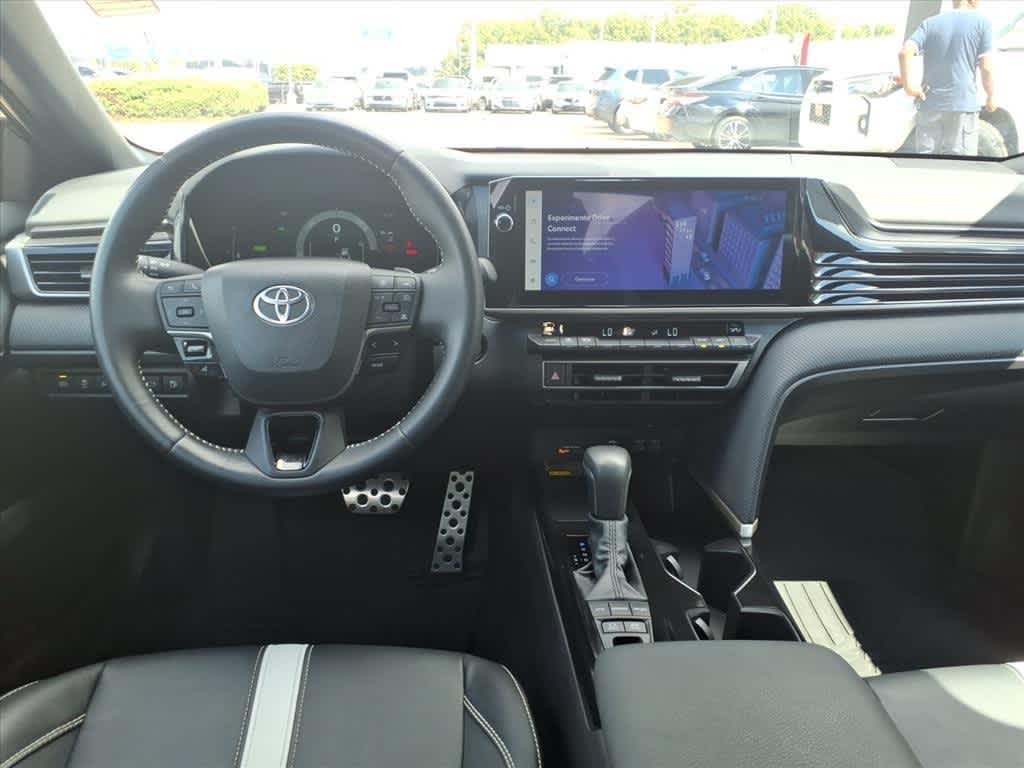 Thumbnail: 2025 Toyota Camry - 9