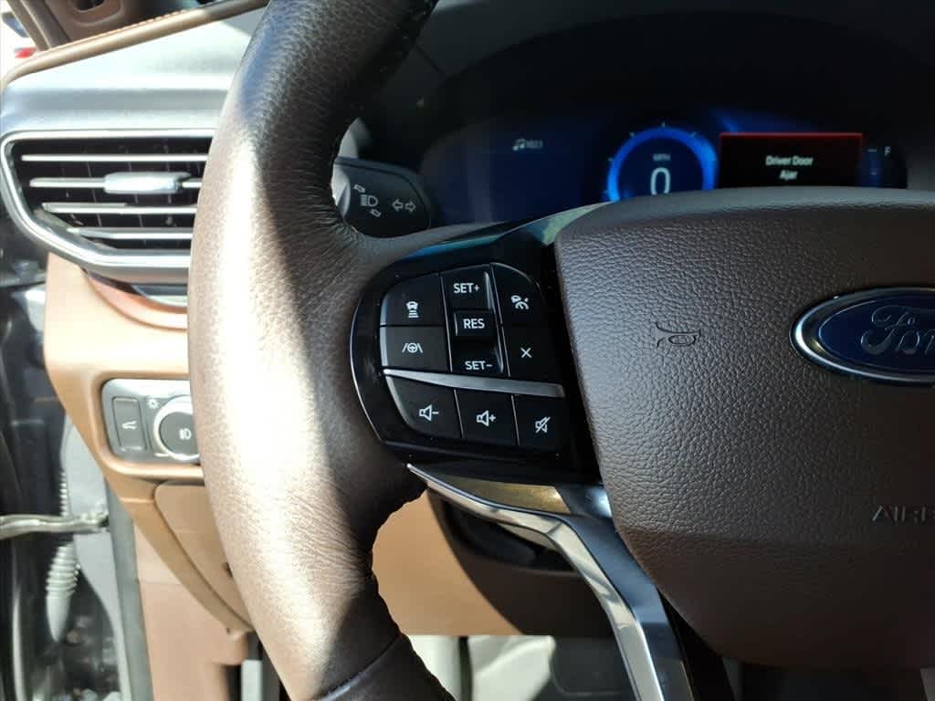 Thumbnail: 2022 Ford Explorer - 15