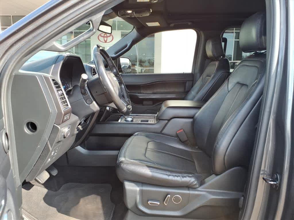 Thumbnail: 2019 Ford Expedition - 24