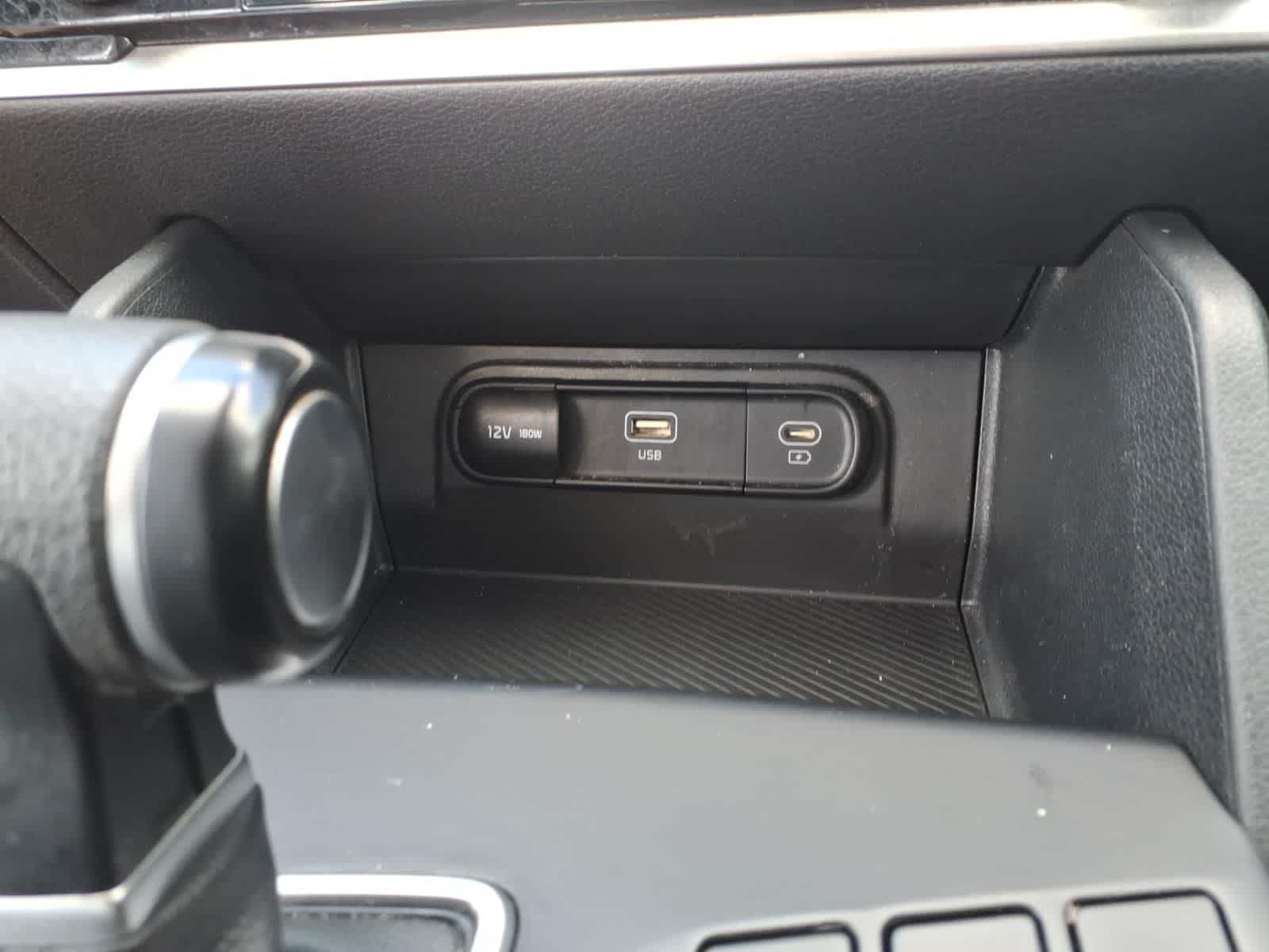 Thumbnail: 2024 Kia Sportage - 21