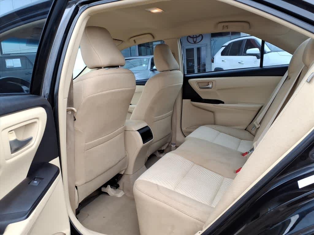 Thumbnail: 2015 Toyota Camry - 29