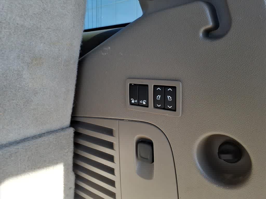 Thumbnail: 2016 GMC Yukon - 8