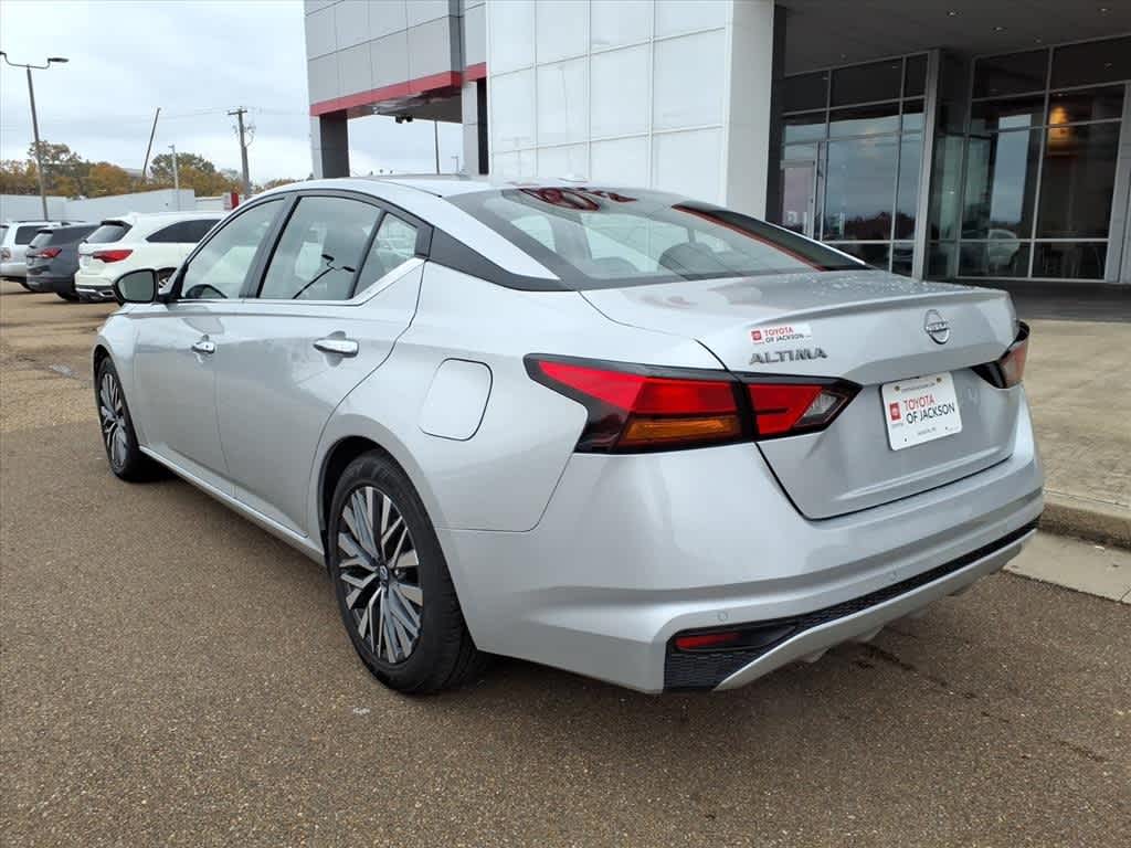 Thumbnail: 2024 Nissan Altima - 7