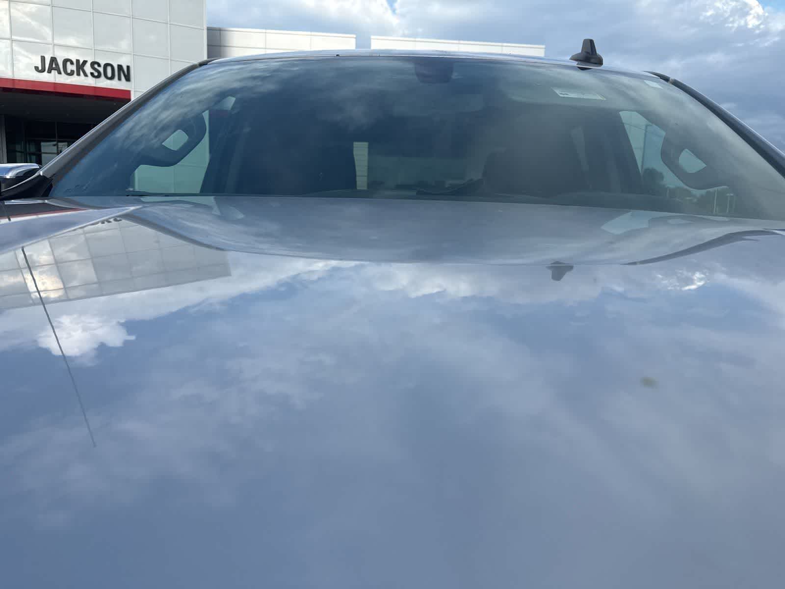 Thumbnail: 2019 Chevrolet Silverado 1500 - 3