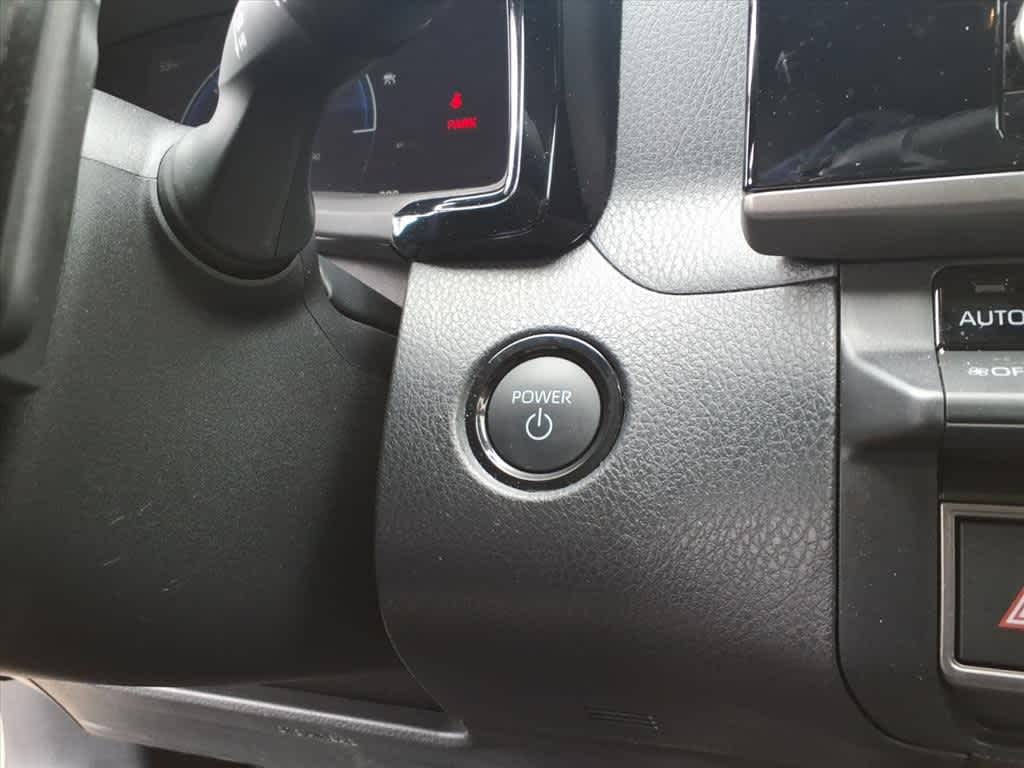 Thumbnail: 2025 Toyota Camry - 17