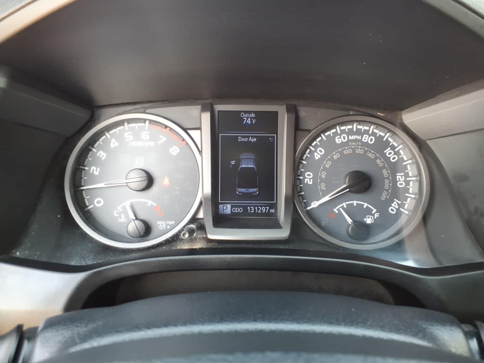 Thumbnail: 2018 Toyota Tacoma - 17