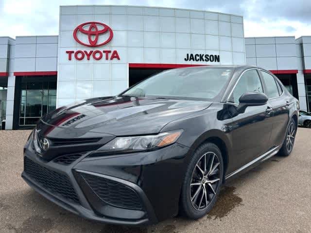 2021 Toyota Camry SE -
                  Jackson, MS