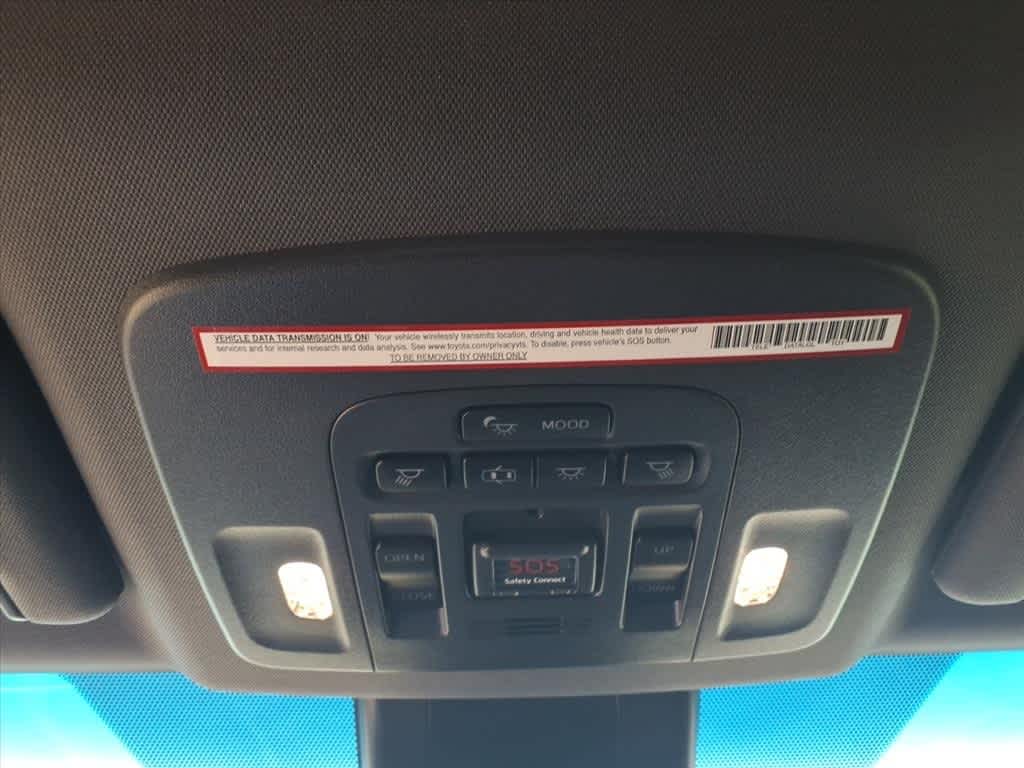 Thumbnail: 2020 Toyota Avalon - 23