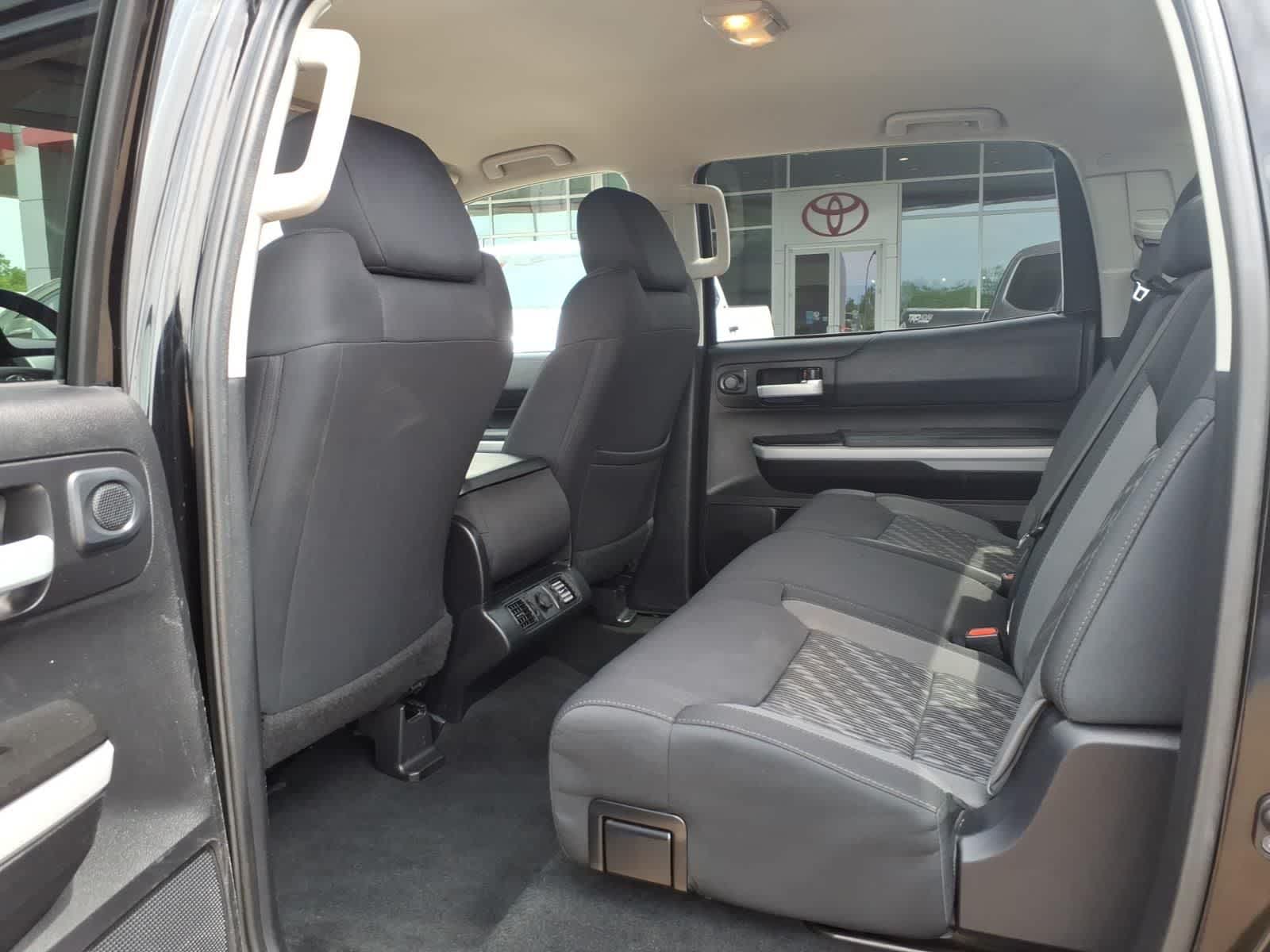 Thumbnail: 2021 Toyota Tundra - 29