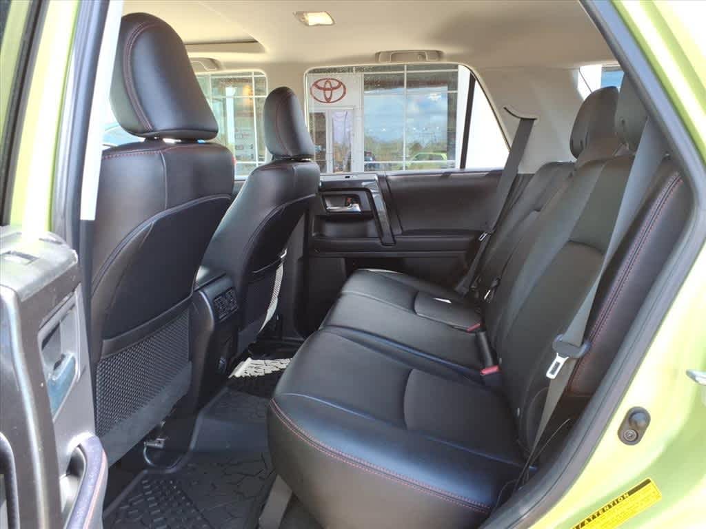 Thumbnail: 2022 Toyota 4Runner - 27