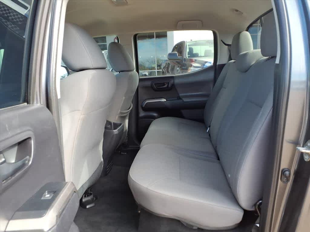 Thumbnail: 2020 Toyota Tacoma - 28