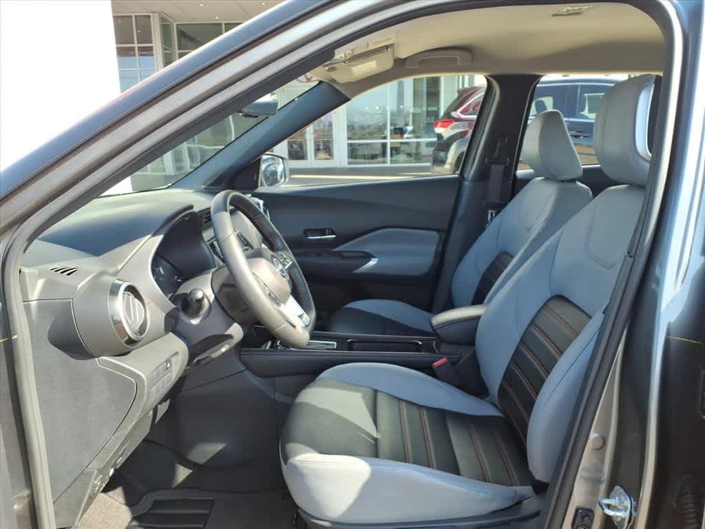 Thumbnail: 2024 Nissan Kicks - 24