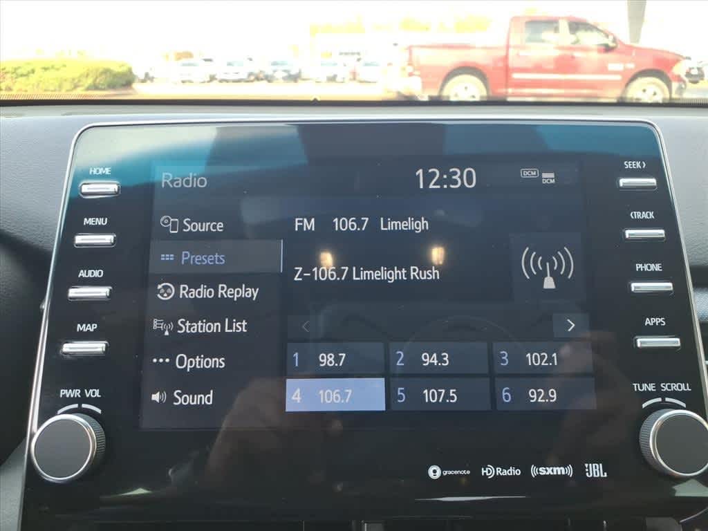 Thumbnail: 2020 Toyota Avalon - 18