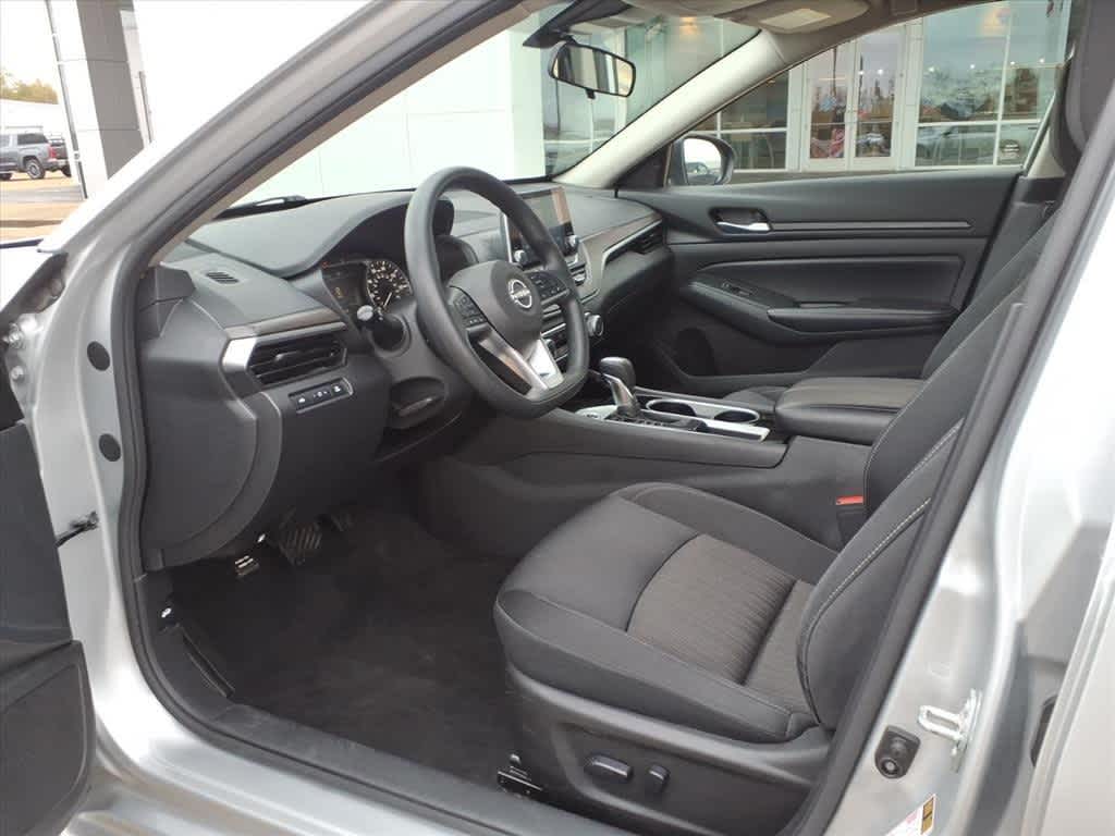 Thumbnail: 2024 Nissan Altima - 26