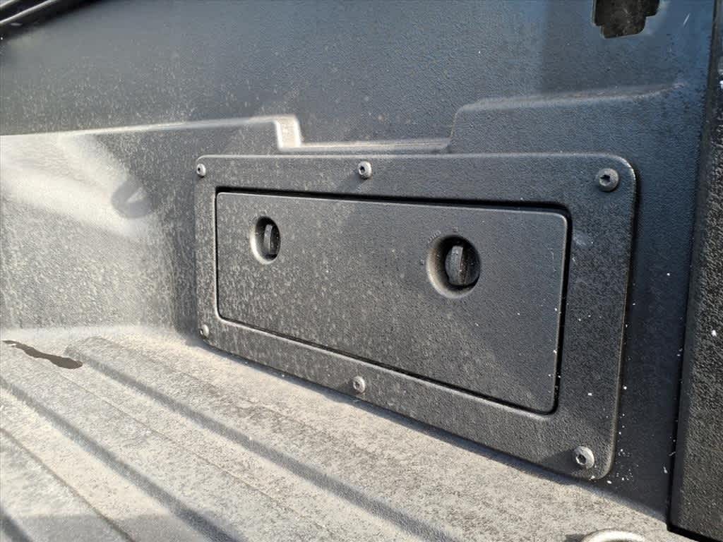 Thumbnail: 2020 Toyota Tacoma - 8