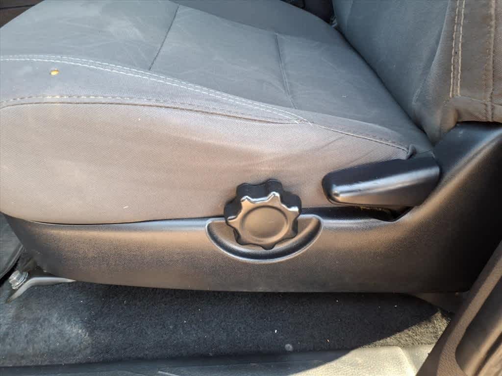 Thumbnail: 2018 Toyota Tacoma - 12