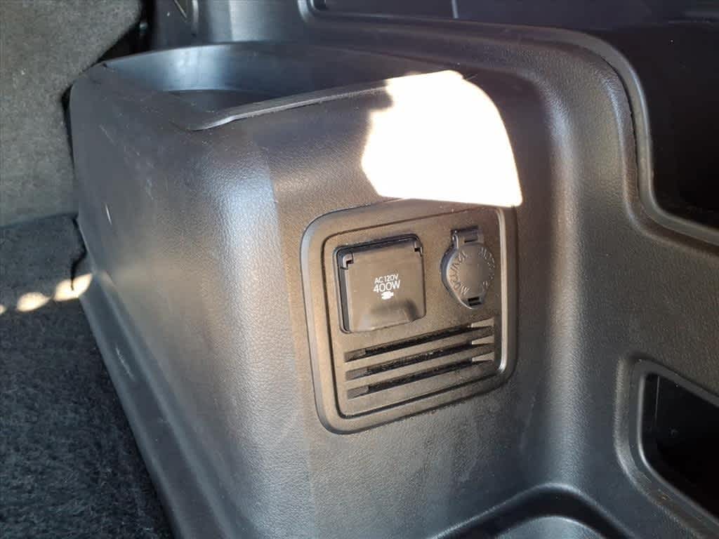 Thumbnail: 2022 Toyota 4Runner - 8