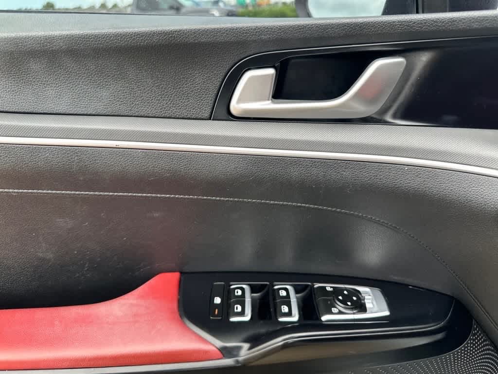 2023 Kia K5 GT-Line 12