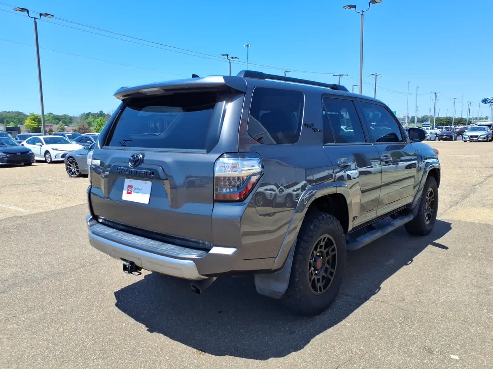 Thumbnail: 2019 Toyota 4Runner - 5