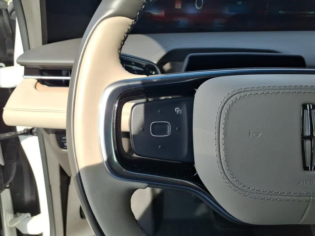 Thumbnail: 2024 Lincoln Nautilus - 15