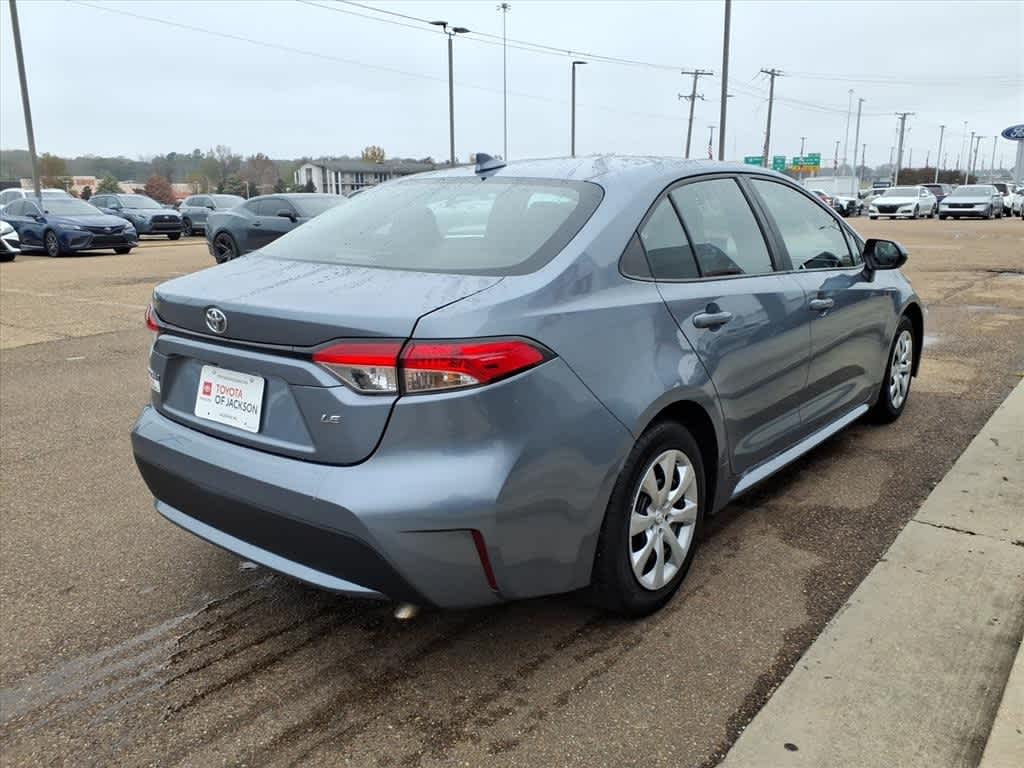 Thumbnail: 2022 Toyota Corolla - 5