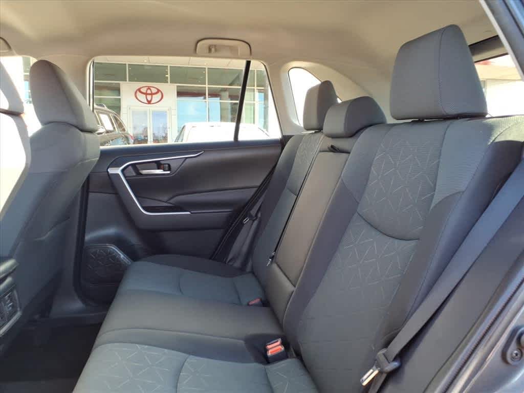 Thumbnail: 2024 Toyota RAV4 - 28