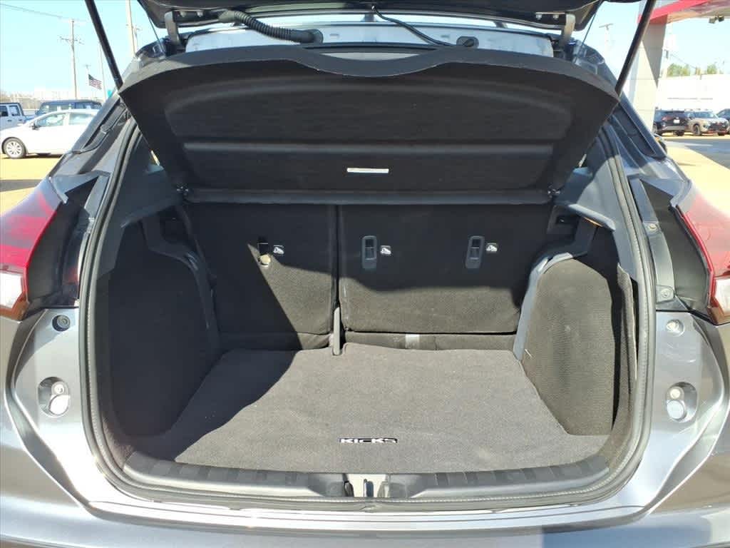 Thumbnail: 2024 Nissan Kicks - 8