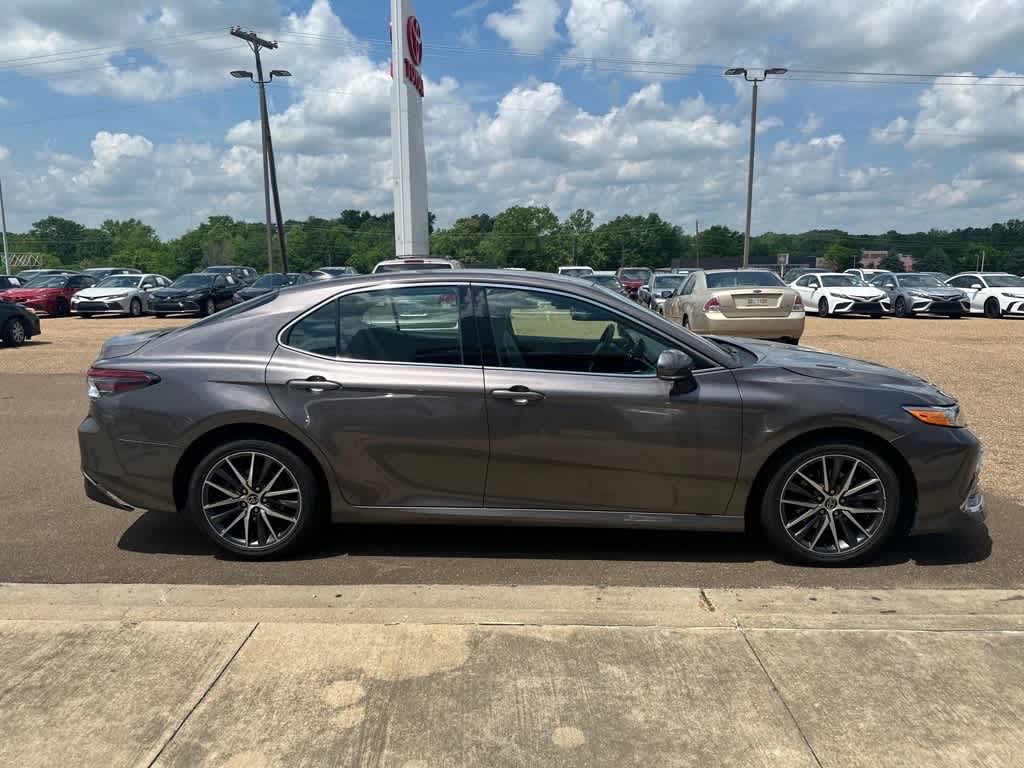 Thumbnail: 2023 Toyota Camry - 4